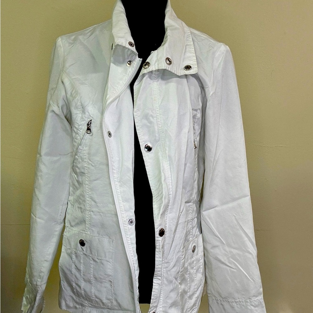 Big Chill white lightweight jacket